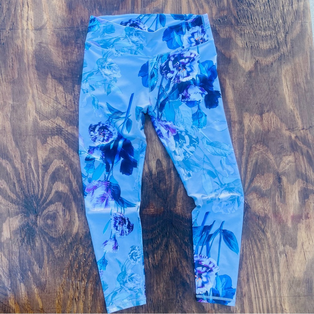 Fabletics Blue Floral Leggings